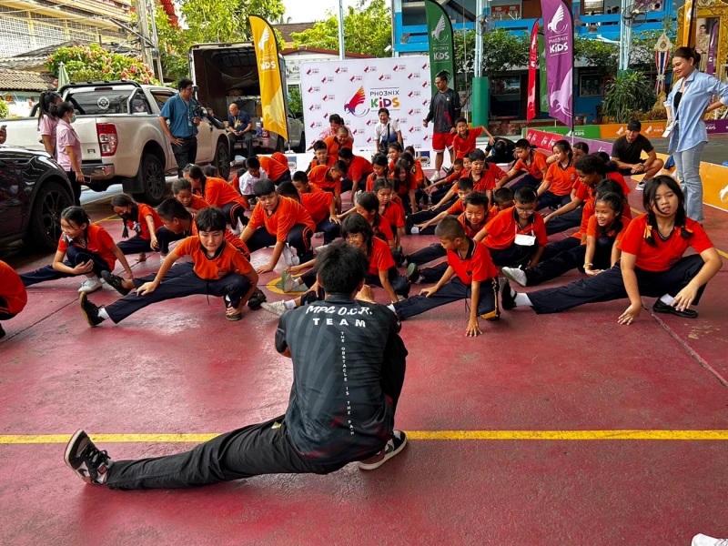 ซีเอสอาร์ ล็อกซเล่ย์ จัด Move For Life พัฒนาทักษะผ่านกีฬาปาร์กัวร์ ให้น้องๆ โรงเรียนวัดคลองเตย