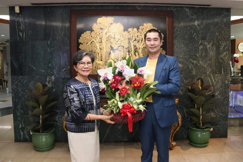 ครบรอบ 85 ปี ล็อกซเล่ย์ มอบเงินสนับสนุนมูลนิธิดวงประทีป