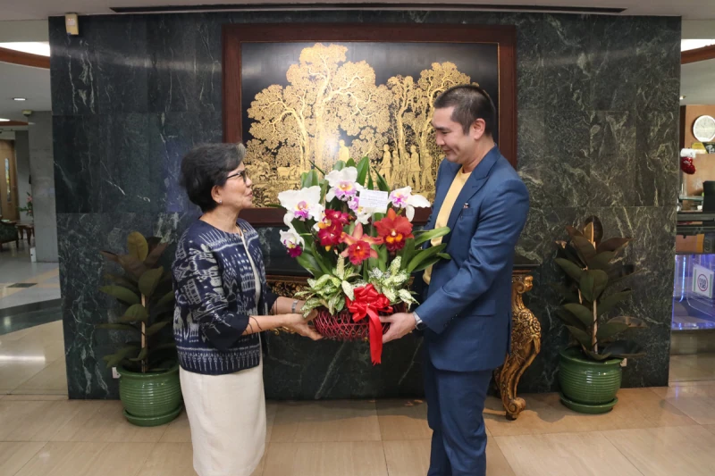 ครบรอบ 85 ปี ล็อกซเล่ย์ มอบเงินสนับสนุนมูลนิธิดวงประทีป