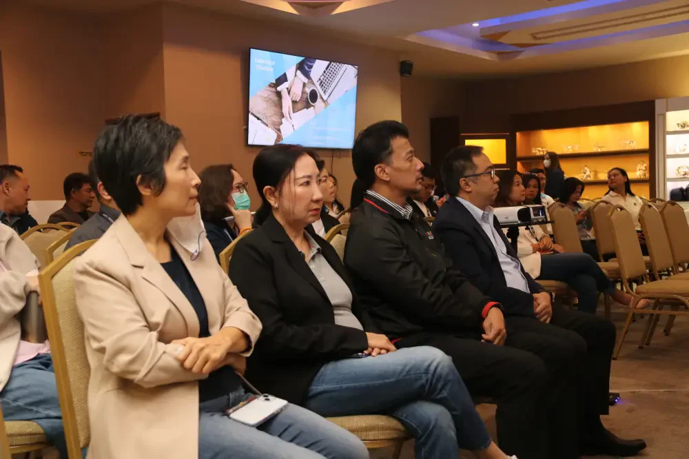 ล็อกซเล่ย์ มอบวุฒิบัตรผู้สำเร็จหลักสูตร "Mini - Executive Leadership Development Program" รุ่นที่ 1
