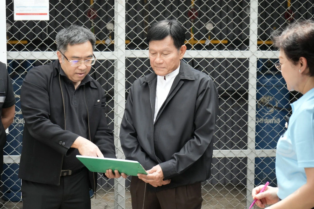 รองผู้ว่าฯ กทม. เยี่ยมชมต้นแบบ บริหารจัดการขยะที่ล็อกซเล่ย์